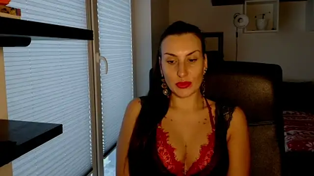 DonnaAmore online show from February 17, 3:22 pm