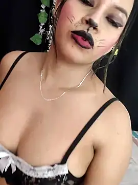AntonelaMorriz online show from May 11, 9:44 am