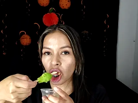 AntonelaMorriz online show from October 13, 7:16 pm