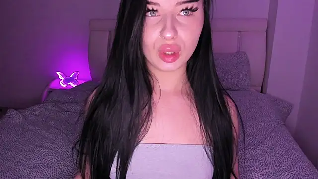 ScarlettJakobs online show from May 19, 4:19 am