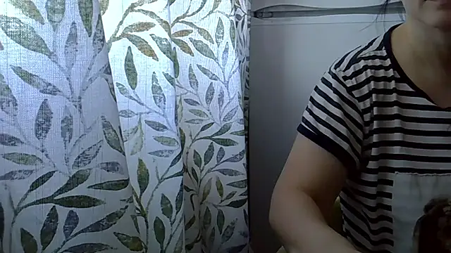 Krystal 82 online show from April 9, 6:30 am