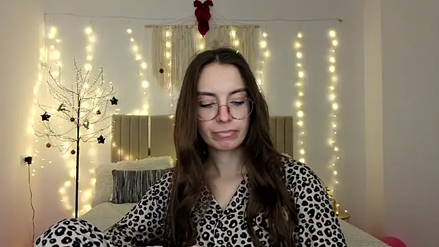 Real cutie1 online show from January 5, 5:27 pm