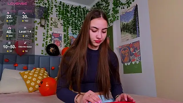 Ashley Pierce online show from October 21, 4:16 am