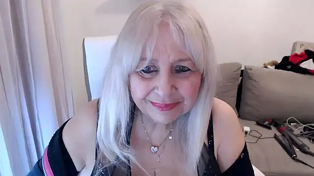 SusiLifeXXX online show from January 12, 9:09 pm