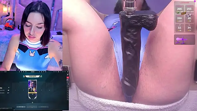 NicoleFerrel online show from May 22, 2:37 pm