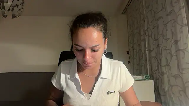 Maia Park online show from May 16, 11:26 pm