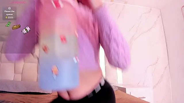 Maia Park online show from March 1, 1:55 pm