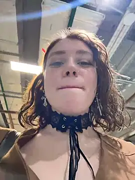 lucy-joy online show from October 31, 11:36 am