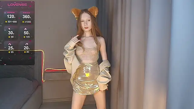 FoxyMira online show from January 15, 2:01 pm