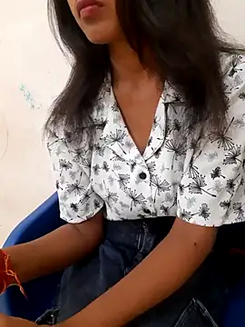 AnkitaDevi online show from May 18, 3:49 am