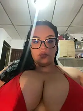 Snapshot of Emily_Taylor2 chatting on September 25, 1:59 am Emily Taylor2 online show from September 25, 1:59 am