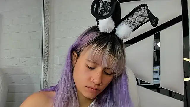 barbieambar online show from October 18, 2:09 pm