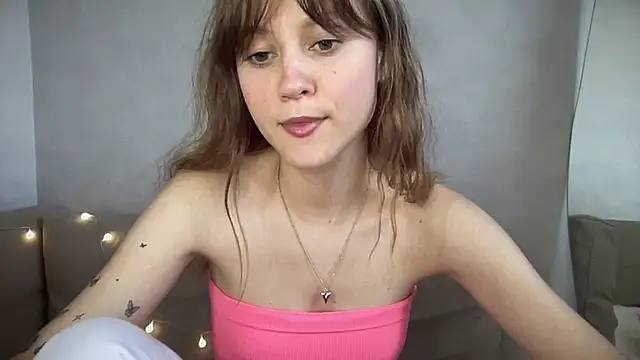 JulietSensation online show from October 3, 10:09 am