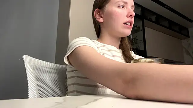 LinaMoonBlessed online show from March 21, 12:21 pm