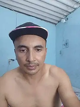 miroqui143 online show from October 15, 1:08 am