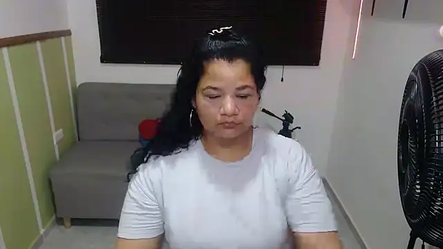 May fk online show from November 20, 4:46 am