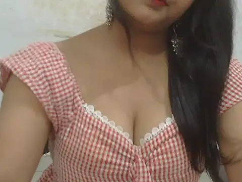 POOJA 199 online show from May 22, 8:56 am