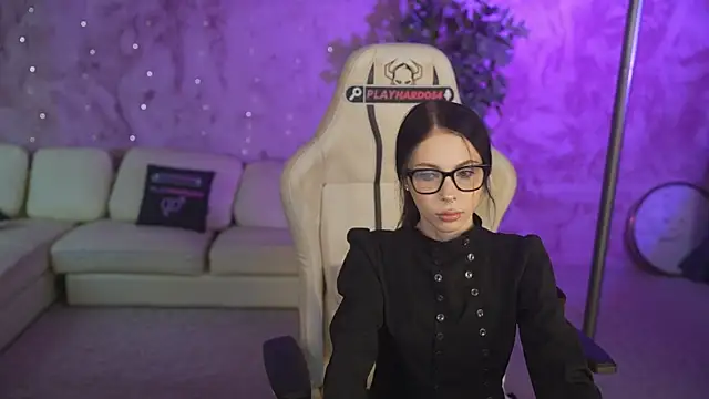 VivianSweet  online show from July 5, 1:28 pm