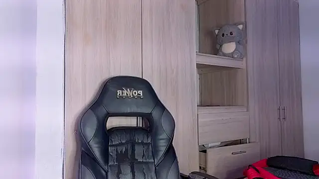 candice777 online show from March 25, 2:20 pm