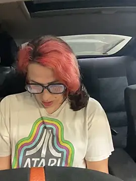 mayra mayhem online show from April 27, 2:58 pm