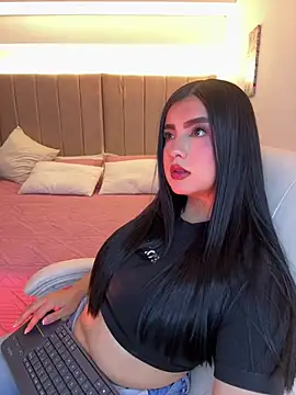 Sweety Nicole  online show from May 22, 7:12 pm