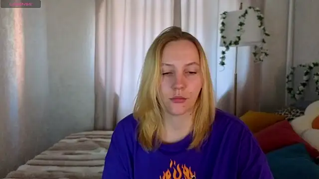 Anna Chelsea online show from May 5, 1:08 am