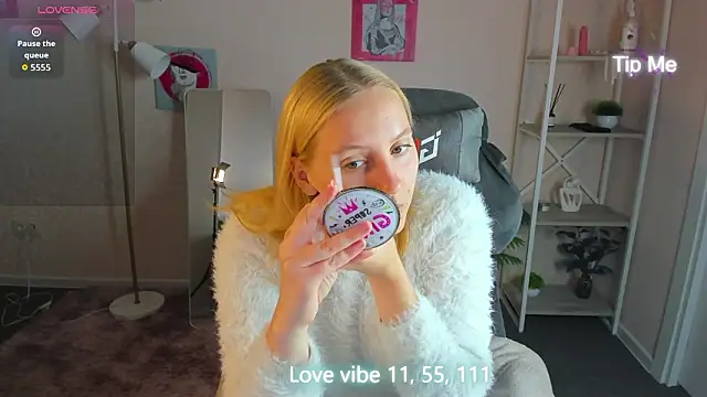 Anna Chelsea online show from February 6, 12:14 am