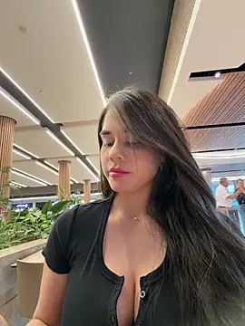 BellaLeclair online show from March 27, 10:43 pm