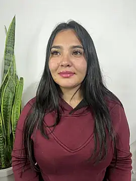 meli  brown online show from May 25, 2:54 am