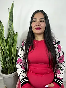 meli  brown online show from May 14, 11:54 pm