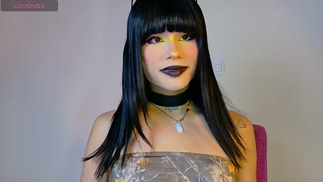 Snapshot of NATASHAA_WINZ chatting on October 2, 5:12 am NATASHAA WINZ online show from October 2, 5:12 am