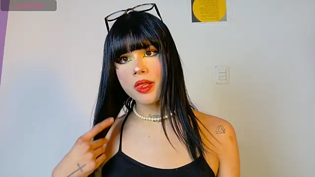 Snapshot of NATASHAA_WINZ chatting on September 28, 6:09 am NATASHAA WINZ online show from September 28, 6:09 am