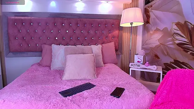 Bonn Glow online show from March 14, 3:51 am