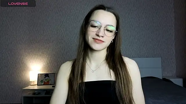 Nastiixx online show from July 5, 3:40 pm