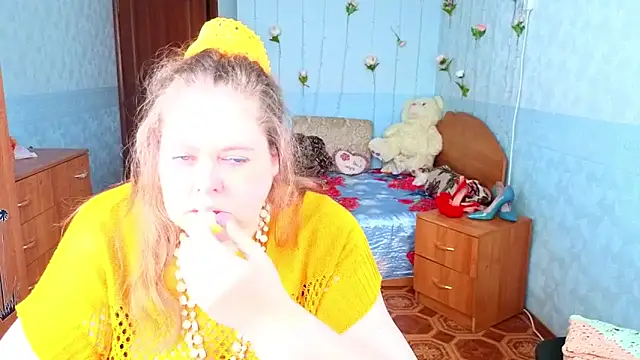 Audrey Aura online show from October 22, 11:59 am