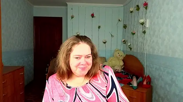 Audrey Aura online show from October 17, 6:27 am