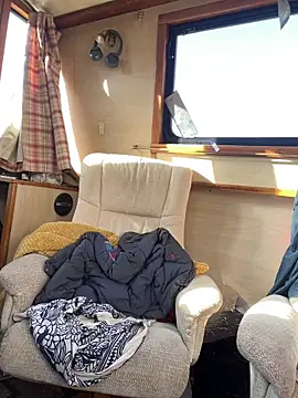 ladyboatlady online show from March 25, 3:48 pm