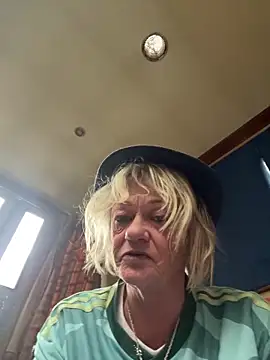 ladyboatlady online show from May 16, 4:06 pm