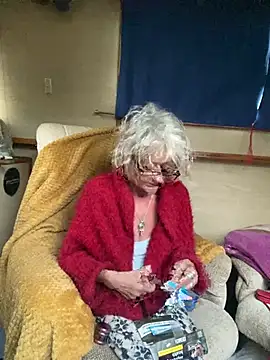 ladyboatlady online show from May 10, 4:47 am