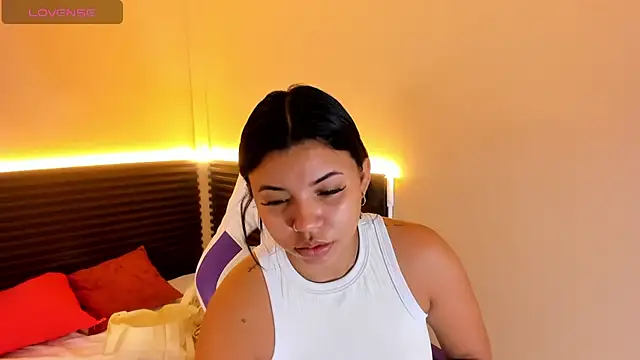 scarlett enjoy1 online show from December 20, 1:59 pm