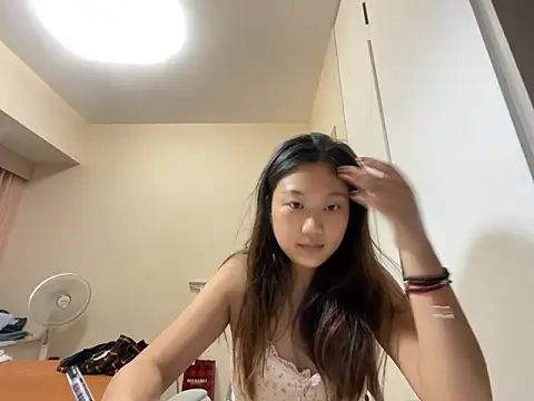 xena0501 online show from October 11, 7:24 am