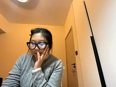 xena0501 online show from November 22, 3:48 pm