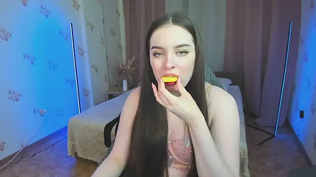  Shy Jenny  online show from May 18, 1:15 am