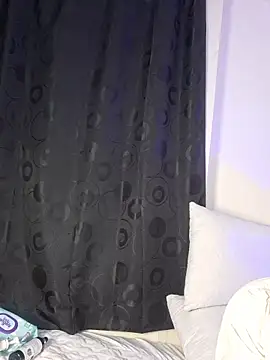 AmaiaSalvatore online show from January 9, 10:58 pm