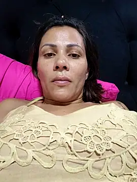 dyjaA online show from December 4, 8:31 pm