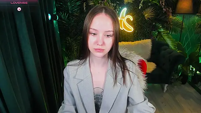 MarySparkle online show from May 3, 4:27 am