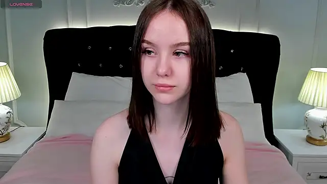 MarySparkle online show from October 8, 3:22 am