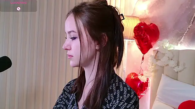 MarySparkle online show from February 12, 4:58 am