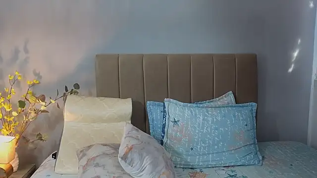 Penelophe01 online show from February 22, 6:53 pm