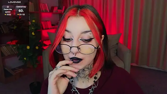 Mistress  Marcelline online show from May 21, 1:58 am